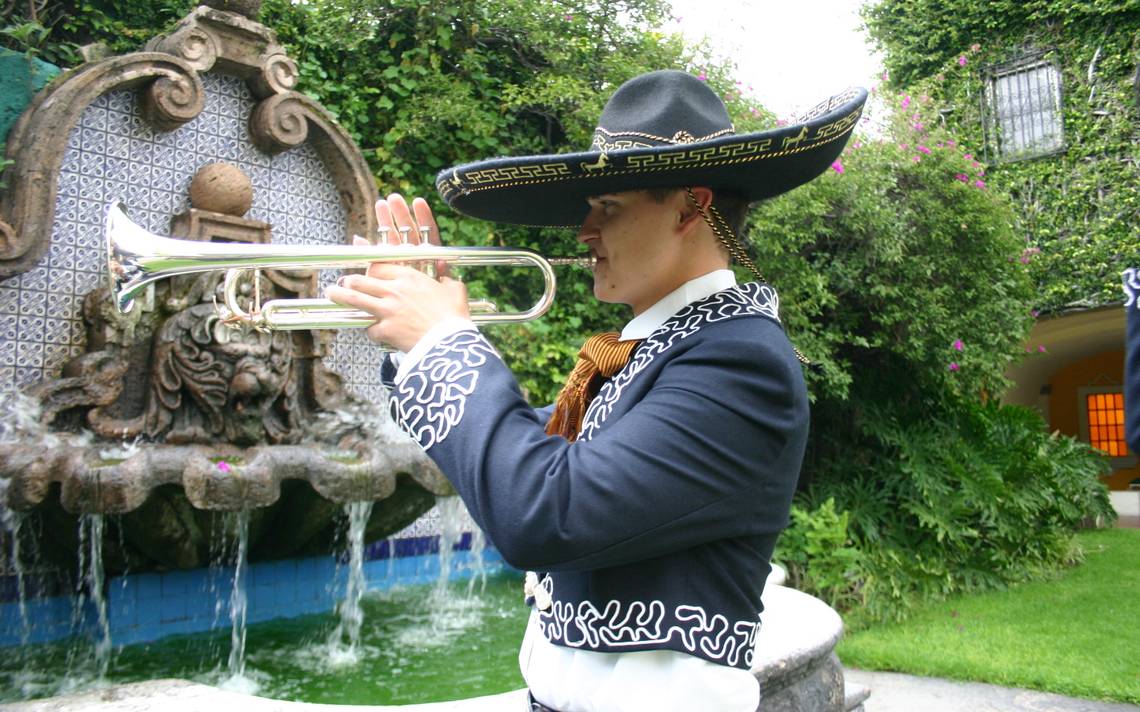 Mariachi 3.JPG