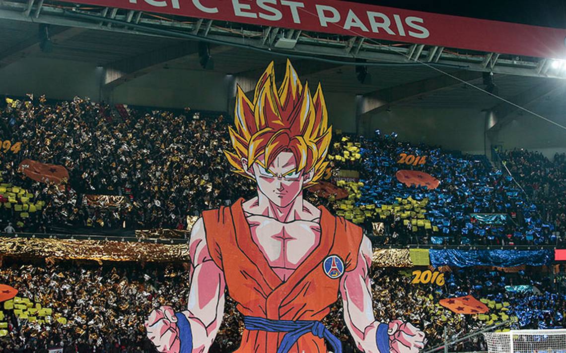 [Video] ¡KameHameHa! Hinchas de PSG se inspiran en Gokú para