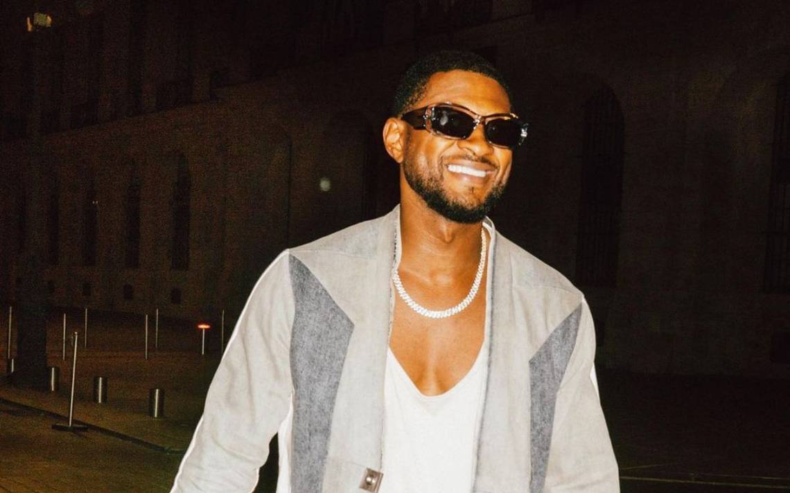 USHER. LAS VEGAS. APPLE MUSIC HALFTIME SHOW. #SBLVIII @Usher Raymond , usher super bowl