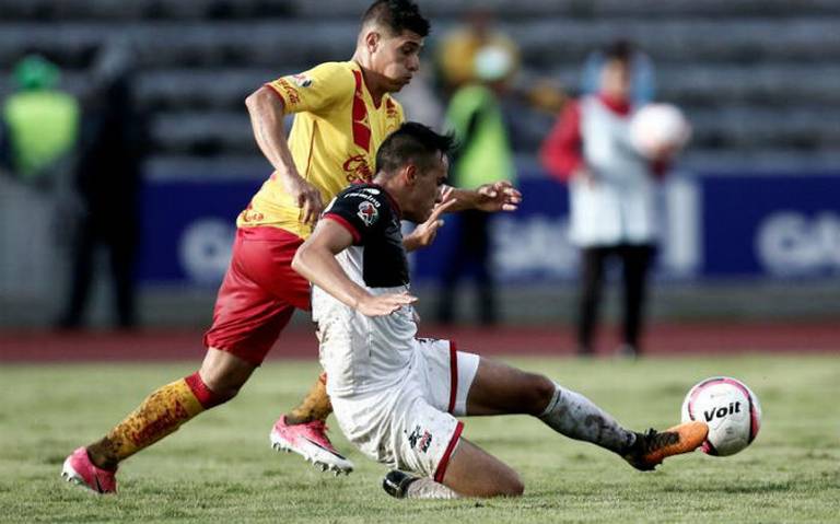 Con doblete de Raúl Ruidíaz, Morelia vence 3-1 a Lobos BUAP - El Sol de  México | Noticias, Deportes, Gossip, Columnas