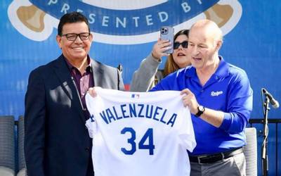 EL TORO' Fernando Valenzuela tee by @itmeansgood is now available In Store  and Online @properlbc