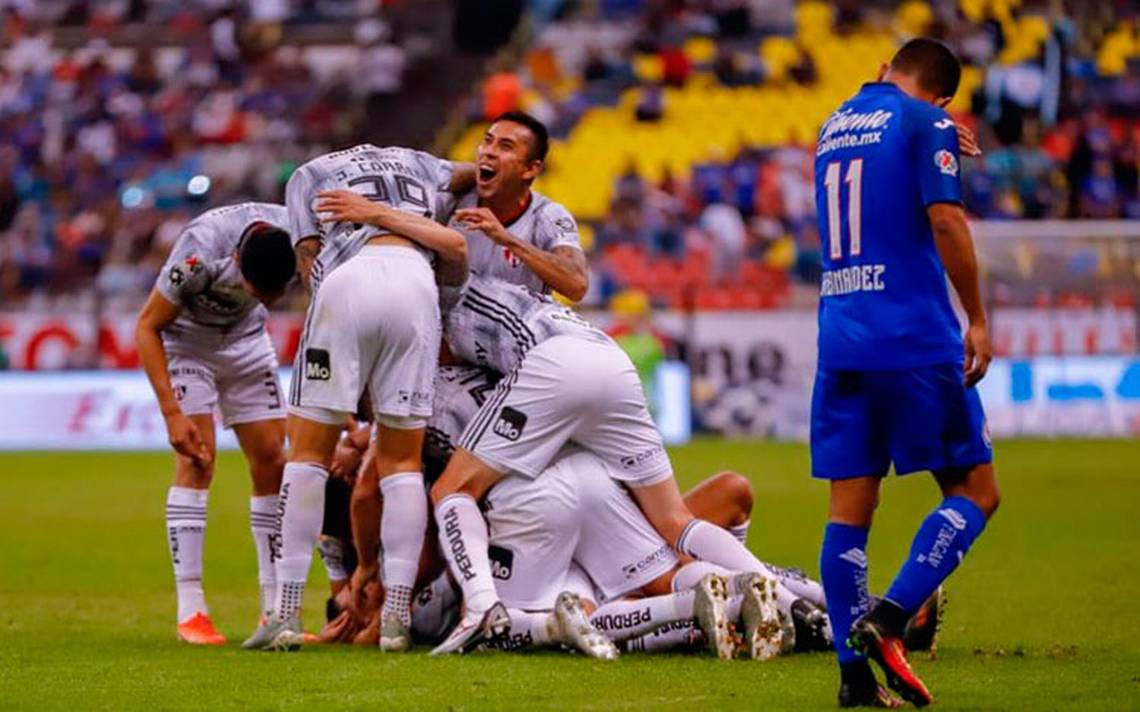 ¡Aparece la maldición! Cruz Azul pierde con Atlas al final del partido