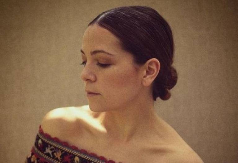 Natalia Lafourcade vuelve tras siete años con De todas las flores - El Sol  de León | Noticias Locales, Policiacas, sobre México, Guanajuato y el Mundo