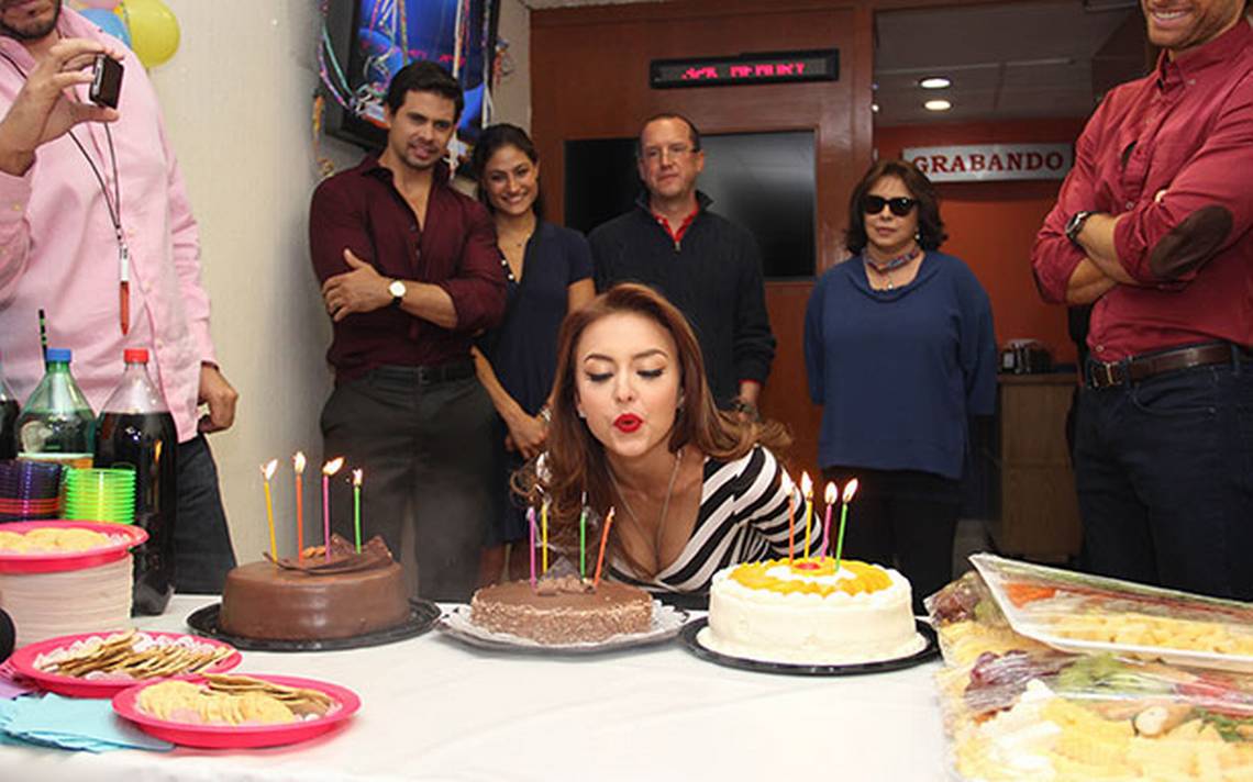 Angelique Boyer celebra su cumpleaños con elenco de “Tres veces Ana” - El  Sol de México | Noticias, Deportes, Gossip, Columnas