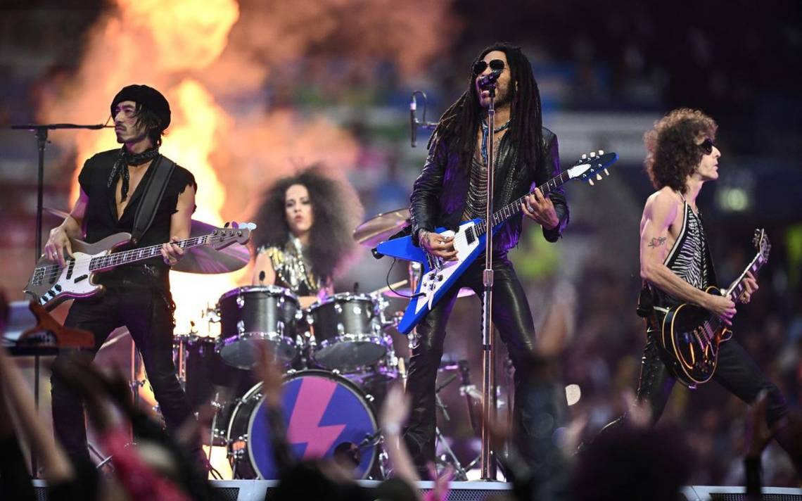 Lenny Kravitz da el "Kick Off" en la final de la Champions League El