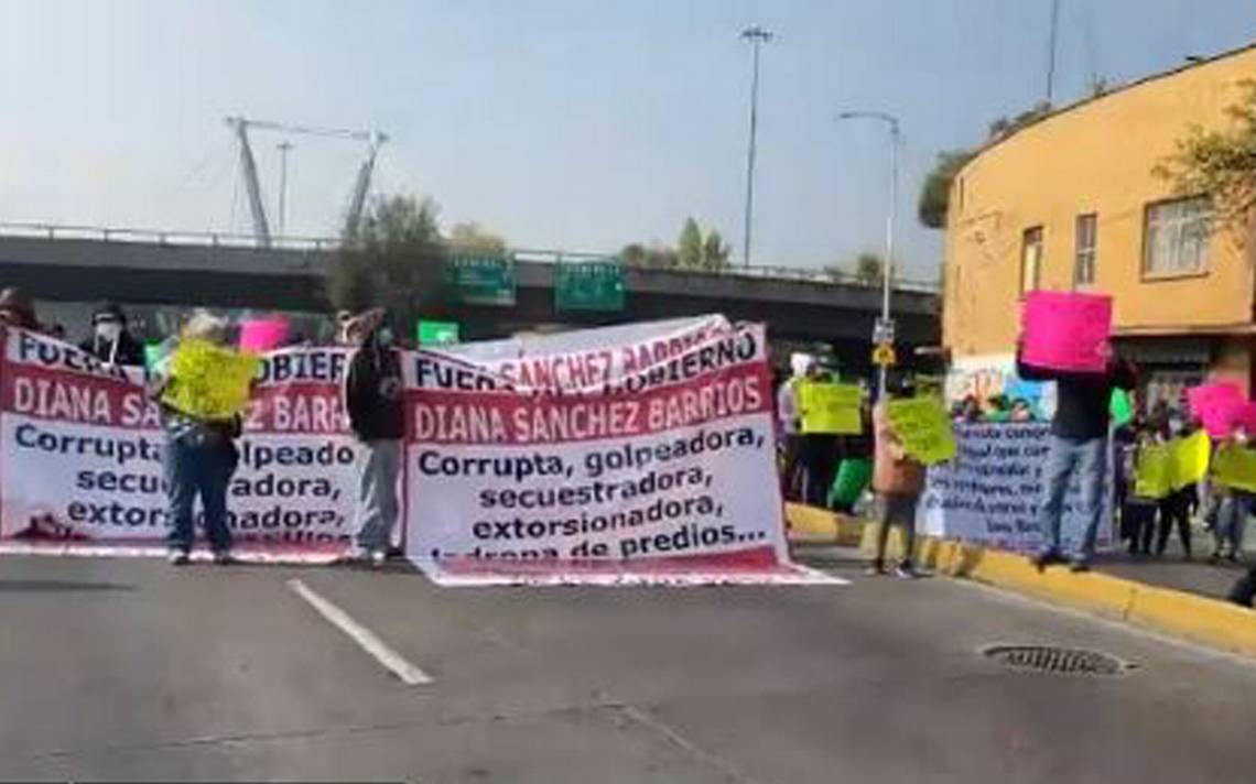 Metro CDMX: Estación Zócalo amanece cerrada por la marcha 8M