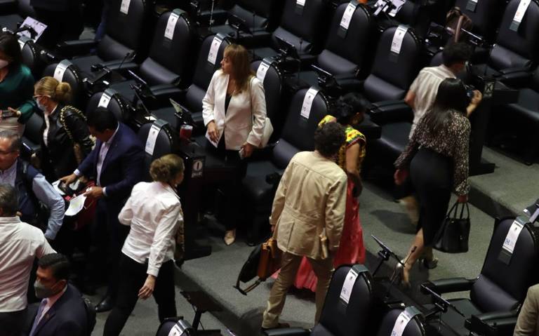 Diputados opositores abandonan el Pleno por insistencia de Morena para ley  minera - El Sol de México | Noticias, Deportes, Gossip, Columnas