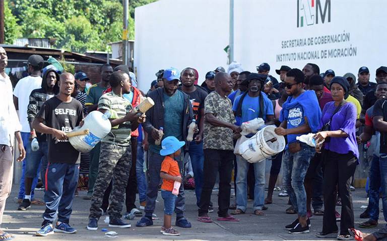 Africanos Tapachula Chiapas caravana rumbo a la CDMX Instituto